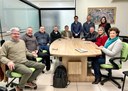 Câmara segue com diálogos institucionais e recebe representantes da Secretaria de Agricultura e Meio Ambiente Câmara segue com diálogos institucionais e recebe representantes da Secretaria de Agricultura e Meio Ambiente