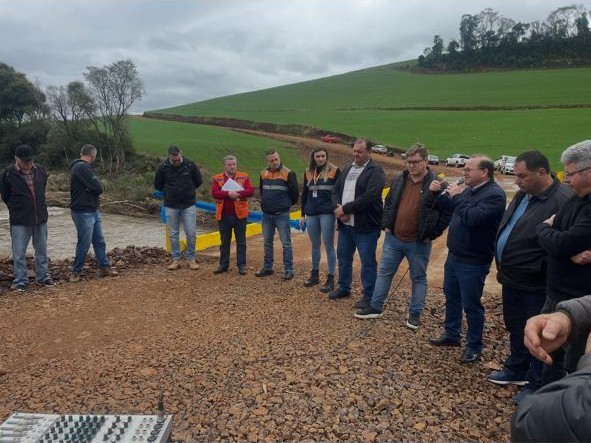 Ponte entre as comunidades Sawaris e Sabadin é inaugurada